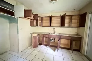 1421 NW Avenue D, Belle Glade, FL 33430 - Photo 34