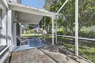 117 Hammocks Ct, Greenacres, FL 33413 - Photo 20