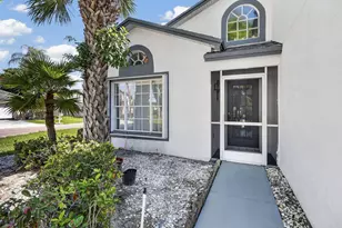 117 Hammocks Ct, Greenacres, FL 33413 - Photo 2