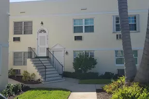 31 S Golfview Rd, Lake Worth Beach, FL 33460 - Photo 2