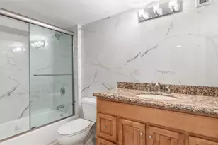1000 S Ocean Blvd S, Pompano Beach, FL 33062 - Photo 20