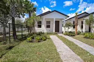 431 S F St, Lake Worth Beach, FL 33460 - Photo 1