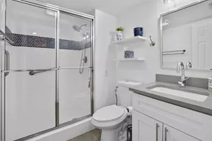 5560 Fairway Park Dr, Boynton Beach, FL 33437 - Photo 36