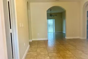 707 SE 14th Ave, Homestead, FL 33033 - Photo 6