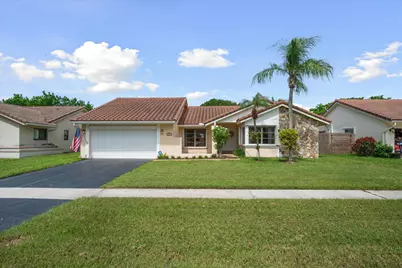 10407 NW 7th Street, Plantation, FL 33324 - Photo 2
