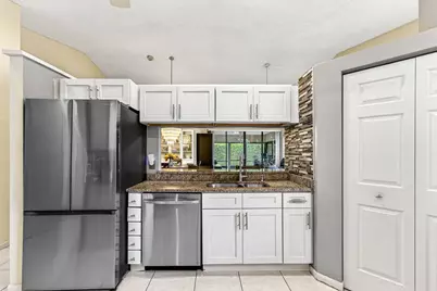 7888 Lexington Club Boulevard, Delray Beach, FL 33446 - Photo 8