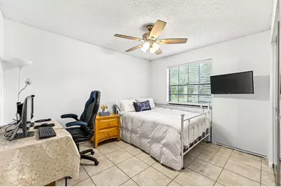 7888 Lexington Club Boulevard, Delray Beach, FL 33446 - Photo 12