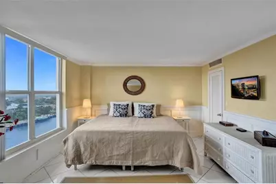 1050 Hillsboro Mile #805W, Hillsboro Beach, FL 33062 - Photo 10