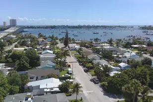 176 E 24th St, Riviera Beach, FL 33404 - Photo 2