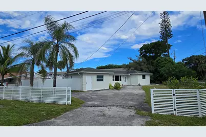 268 Holly Drive, West Palm Beach, FL 33415 - Photo 6