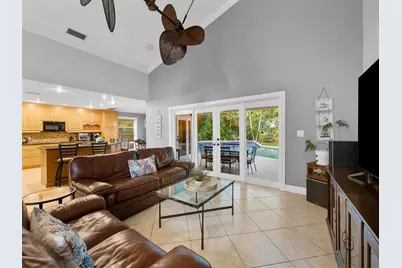 875 NW 83rd Drive, Coral Springs, FL 33071 - Photo 8