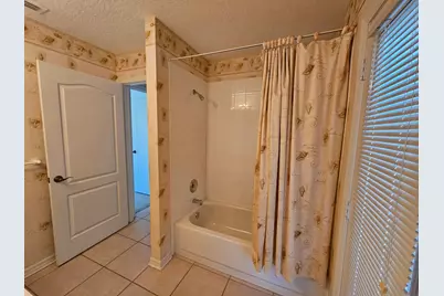909 SW Lake Charles Circle, Port Saint Lucie, FL 34986 - Photo 20