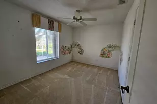 909 SW Lake Charles Cir, Port Saint Lucie, FL 34986 - Photo 22