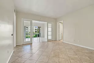 19 Harbour Isle Dr W, Fort Pierce, FL 34949 - Photo 10