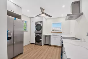 402 SE 1st Street SE, Boynton Beach, FL 33435 - Photo 8