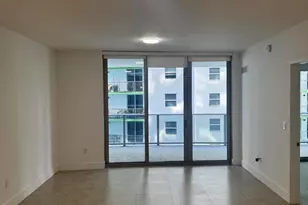 488 NE 18th St, Miami, FL 33132 - Photo 2