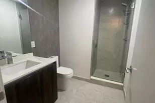 488 NE 18th St, Miami, FL 33132 - Photo 12