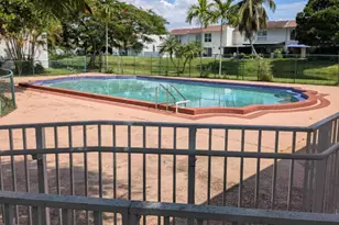 10361 N Kendall Dr, Miami, FL 33176 - Photo 24