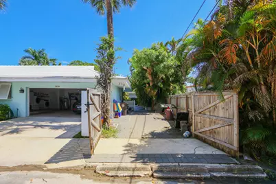 222 33rd Street, West Palm Beach, FL 33407 - Photo 6
