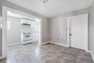 620 SW 6th St, Belle Glade, FL 33430 - Photo 1