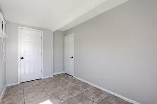 620 SW 6th St, Belle Glade, FL 33430 - Photo 6