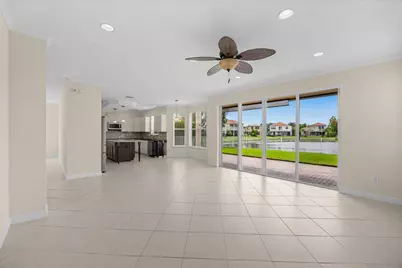 11179 SW Wyndham Way, Port Saint Lucie, FL 34987 - Photo 16