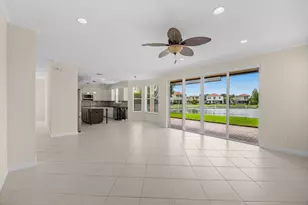 11179 SW Wyndham Way, Port Saint Lucie, FL 34987 - Photo 16