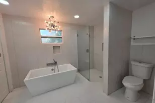 690 NW 68th Ave, Plantation, FL 33317 - Photo 10