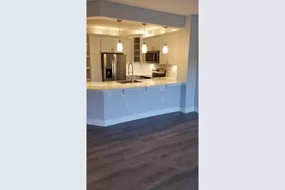 300 Uno Lago Drive #103, Juno Beach, FL 33408 - Photo 4