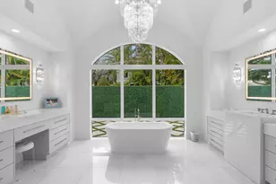 111 Via Palacio, Palm Beach Gardens, FL 33418 - Photo 18