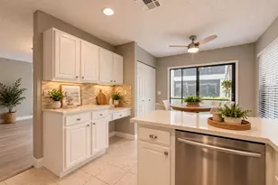 3284 Jog Park Dr, Greenacres, FL 33467 - Photo 20