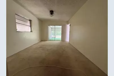 1410 NW 48th Place, Deerfield Beach, FL 33064 - Photo 10