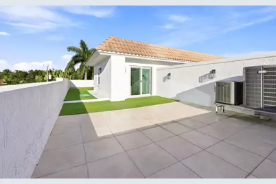 1812 NE 26th Avenue, Fort Lauderdale, FL 33305 - Photo 18