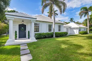 216 Bahama Ln, Palm Beach, FL 33480 - Photo 2
