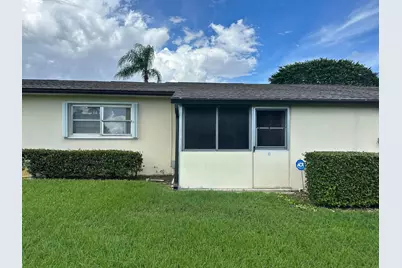2751 Ashley Drive E #D, West Palm Beach, FL 33415 - Photo 2