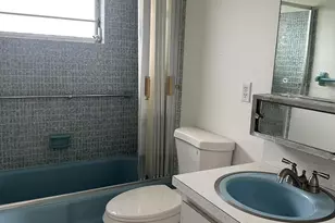2751 Ashley Dr E, West Palm Beach, FL 33415 - Photo 10
