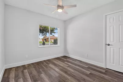 1025 W 7th Street, Riviera Beach, FL 33404 - Photo 16