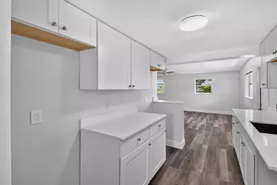 1025 W 7th Street, Riviera Beach, FL 33404 - Photo 12