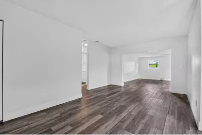 1025 W 7th Street, Riviera Beach, FL 33404 - Photo 4