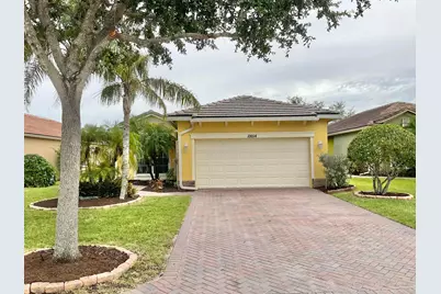 10014 SW Chadwick Drive, Port Saint Lucie, FL 34987 - Photo 2