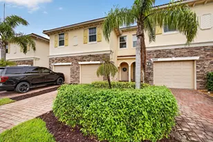 9523 SW Merlin Ct, Stuart, FL 34997 - Photo 2