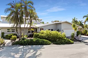 2108 NE 24th St, Wilton Manors, FL 33305 - Photo 1