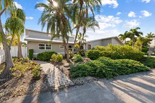 2108 NE 24th St, Wilton Manors, FL 33305 - Photo 84