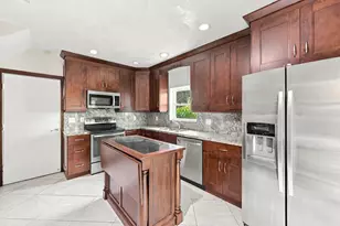 3601 Wilderness Way, Coral Springs, FL 33065 - Photo 4