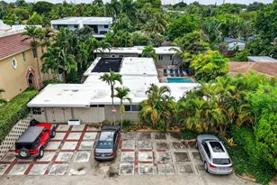 1123 NE 14th Ave, Fort Lauderdale, FL 33304 - Photo 2