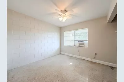 703 N 25th Street, Fort Pierce, FL 34947 - Photo 14