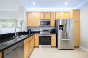8115 Bellagio Ln, Boynton Beach, FL 33472 - Photo 4