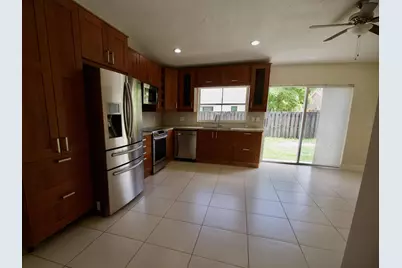 9471 NW 52nd Street, Sunrise, FL 33351 - Photo 14