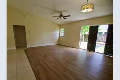 9471 NW 52nd Street, Sunrise, FL 33351 - Photo 12
