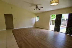 9471 NW 52nd St, Sunrise, FL 33351 - Photo 12